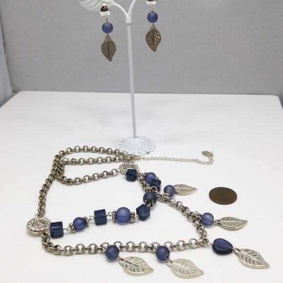Robert Rose Blue Silver Leaf Necklace & Earrings Set, 21 Inches, 1 3/4 Inches - Picture 7 of 8